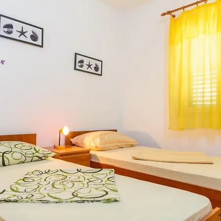 Apartment By The Sea Mavarstica, Ciovo - 20161 Trogir
